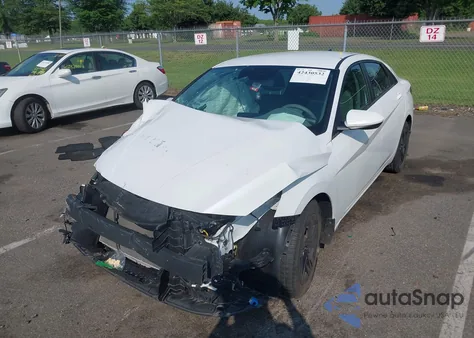 2022 Hyundai Elantra Sel from USA, damaged, VIN 5NPLM4AG5NH081026